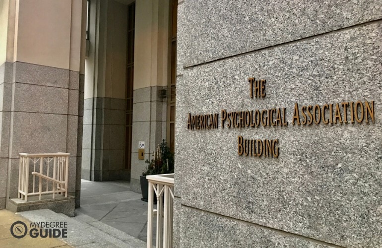 Edificio de la Asociación Americana de Psicología