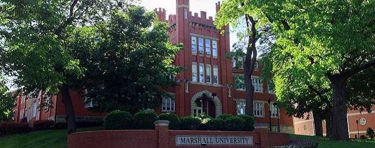 campus de la Universidad Marshall